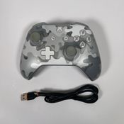 Xbox Wireless Controller – Arctic Camo Special Edition