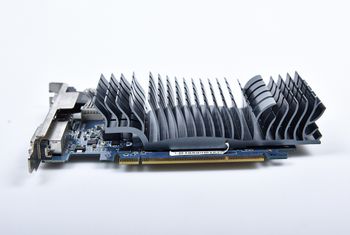 Asus GeForce GT 610 2 GB 810 Mhz PCIe x16 GPU