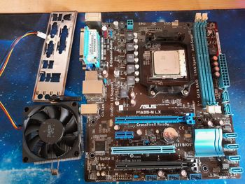 Asus F1A55-M LX PLUS AMD A55 Micro ATX DDR3 FM1 2 x PCI-E x16 Slots Motherboard