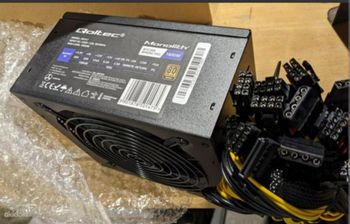 QOLTEC MONOLIT 1600W PLUS 80 GOLD