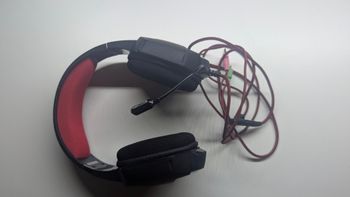 Trust gxt 323 carus