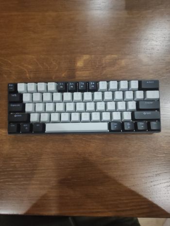 60% mechanine klaviatūra