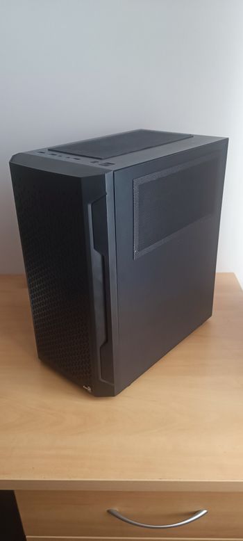 AeroCool Case mATX - Trinity Mini-G-BK-v3