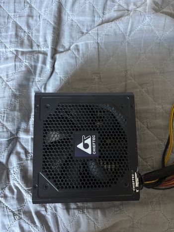 Chieftec 700W