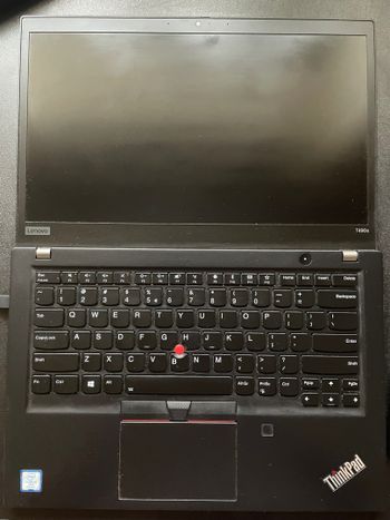 T490s i5-8365U 8GB RAM 256 SSD