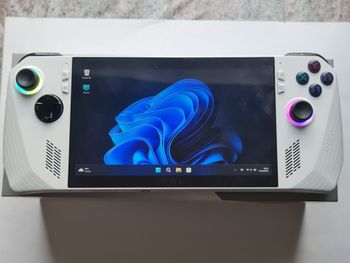 Asus Rog Ally Z1 Extreme