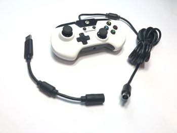Hyperkin X91 Wired Controller for Xbox One Windows 10 (White)
