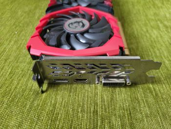 MSI GeForce GTX 1050 Ti 4 GB 1290-1493 Mhz PCIe x16 GPU