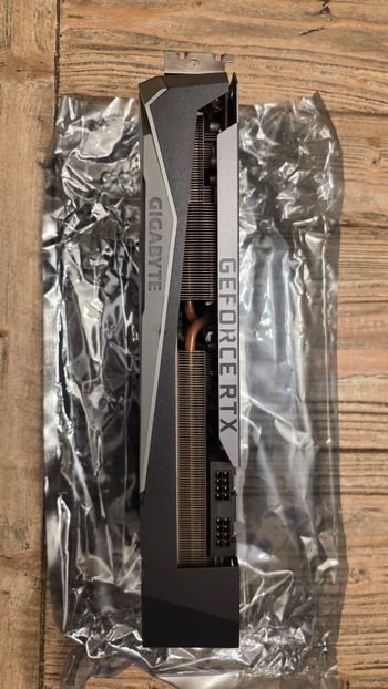 Gigabyte 3070ti geforce RTX 8GB DDR5