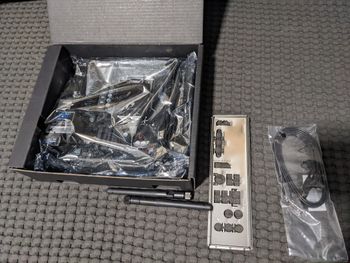 ASRock H310CM-ITX/ac Intel H310 Mini ITX DDR4 LGA1151 1 x PCI-E x16 Slots Motherboard