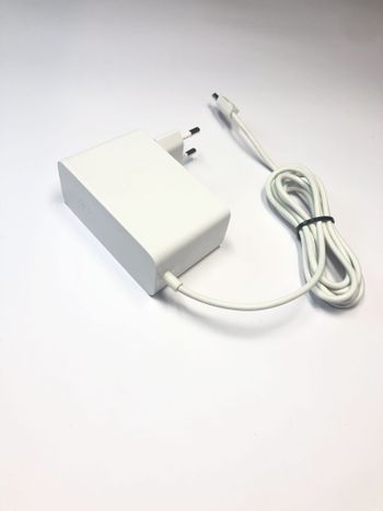 Belkin 2adl045h eu Original Power Adapter 15V 1.5A ( 4.0 mm x 1.7 mm )