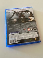 PS4 žaidimu 