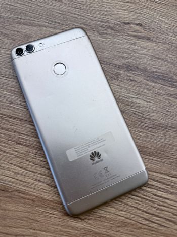 Huawei P smart 32GB Gold for sale