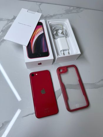 Apple iPhone SE 64GB Red (2020)