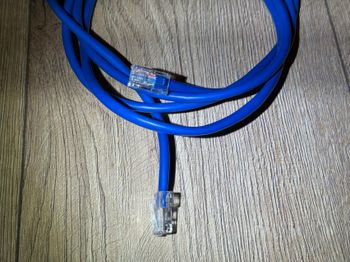 Cat 5e ethernet tinklo kabeliai