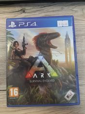 ARK: Survival Evolved PlayStation 4