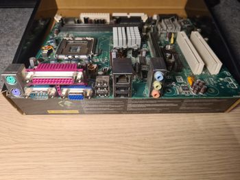 Buy Intel Desktop Board D102GGC2