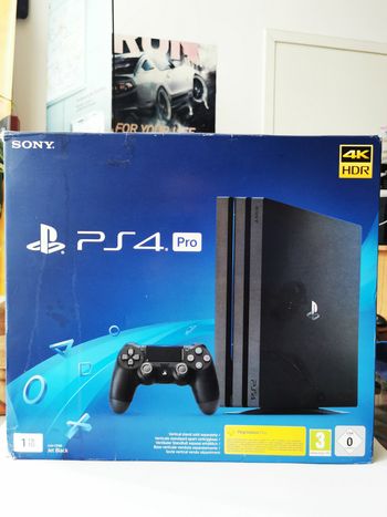 SONY - ps4  PRO １TB Nuo €] Sony PlayStation 4 Pro (PS4 Pro) 1TB Black (Juodas