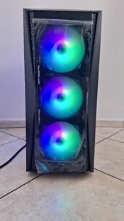 Redeem gaming pc (r5 5600/16gb ram/rx 6700xt/1tb ssd)