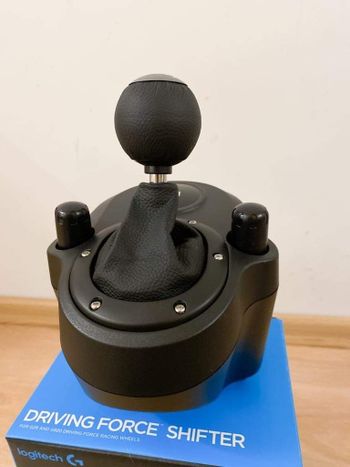 Buy Logitech G923 Trueforce + shifter