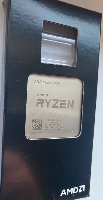 AMD Ryzen 5 1600 (14nm) 3.2-3.6 GHz AM4 6-Core CPU