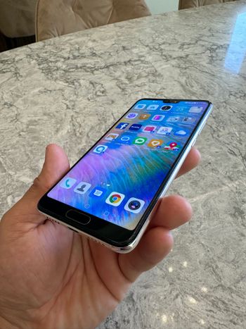Get Huawei p20, 4/128gb