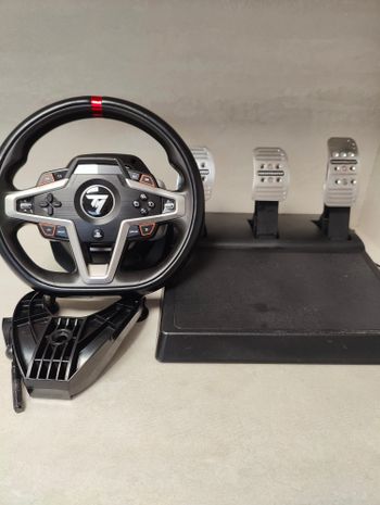 Thrustmaster T248 steering wheel, vairas su pedalais, PS5 PS4, PC