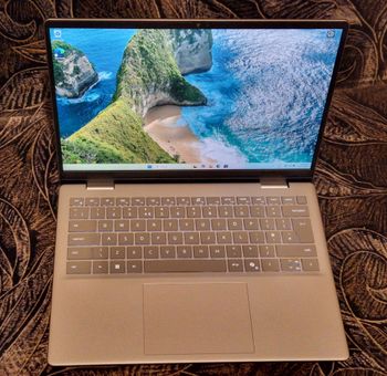 Dell Inspiron 14 Plus - 7440 Laptop