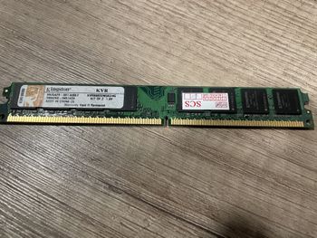 Kingston ValueRAM 2 GB (1 x 2 GB) DDR2-800 Green PC RAM