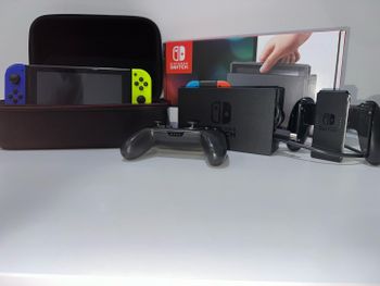 PACK NINTENDO SWITCH + MANDO PRO CONTROLLER + FUNDA DE TRANSPORTE