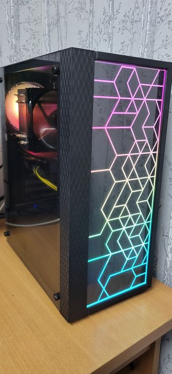 Galingas/išvaizdus žaidimų kompiuteris  for sale