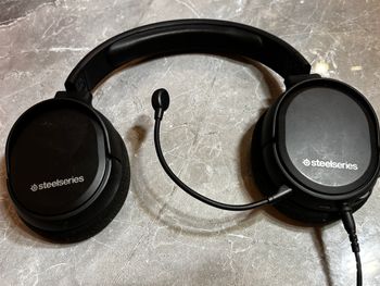 Steelseries Arctis 1 Wireless Gaming Headphones