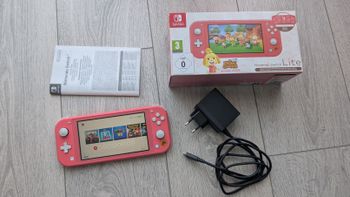 Redeem Nintendo Switch Lite, Animal Crossing Edition, 40GB + 16 žaidimų