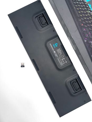 Logitech G915 Wireless (Tactile) RGB Mechaninė Gaming Klaviatūra