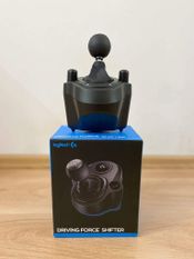 Logitech G923 Trueforce + shifter