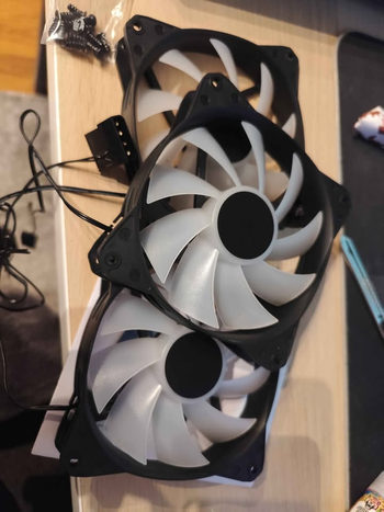 Aerocool AeroFlow 120 mm Multicolor LED Single PC Case Fan