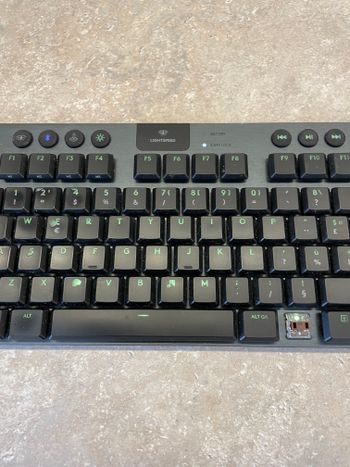 Redeem Logitech G915 Wireless žaidimų klaviatūra