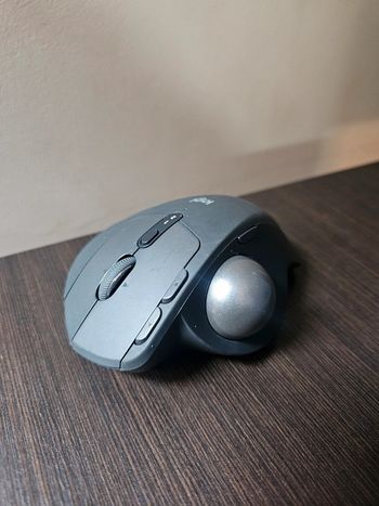 Logitech Mx Ergo ball mouse