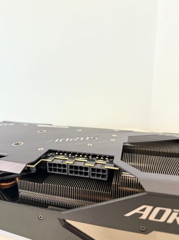 AORUS RTX 3070TI 8GB LCD