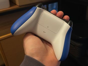XBOX Series S / X Shock Blue Controller / Pultelis 