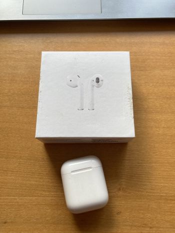 Apple air pods gen2 for sale