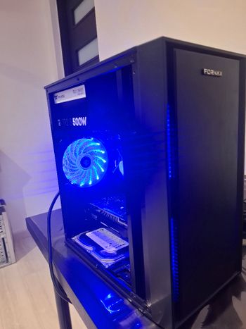 Parduodamas kompiuteris