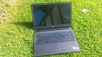 Dell Inspiron 15 3551