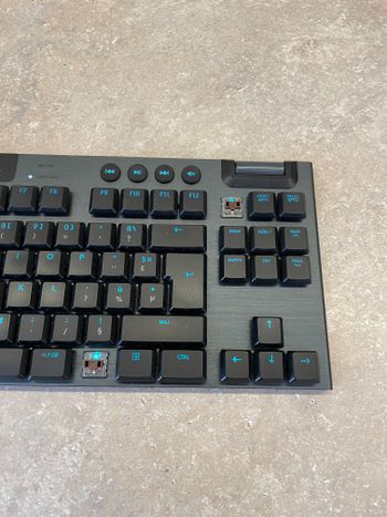 Logitech G915 Wireless žaidimų klaviatūra for sale