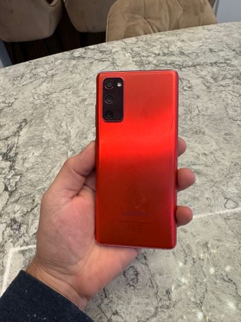 Redeem Samsung Galaxy S20 FE 128GB Cloud Red