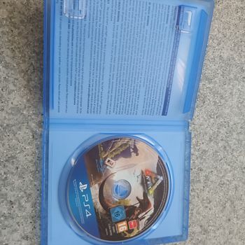 ARK: Survival Evolved PlayStation 4