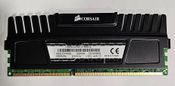 Corsair Vengeance 4 GB (1 x 4 GB) DDR3-1600 Black / Blue PC RAM