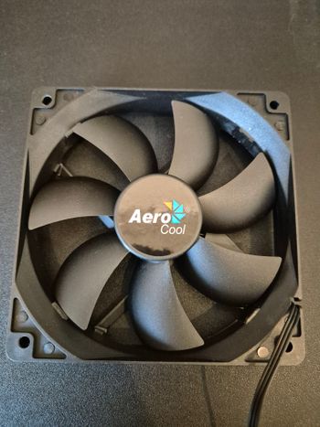 Aerocool Shark 120 mm Black Single PC Case Fan