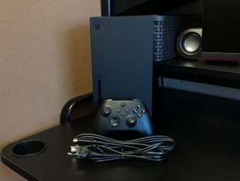 Xbox Series X, 1TB su Garantija!