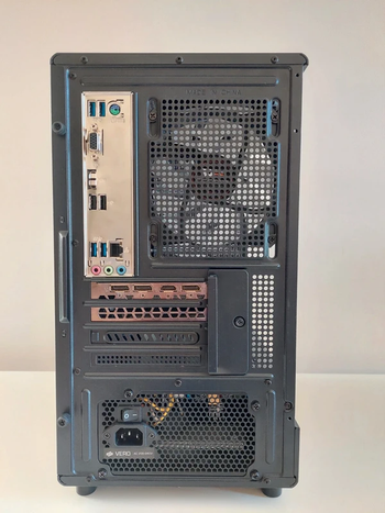 žaidimų kompiuteris Ryzen 5 5500/RTX 2060 Super 8gb/16 GB Ram/512GB SSD